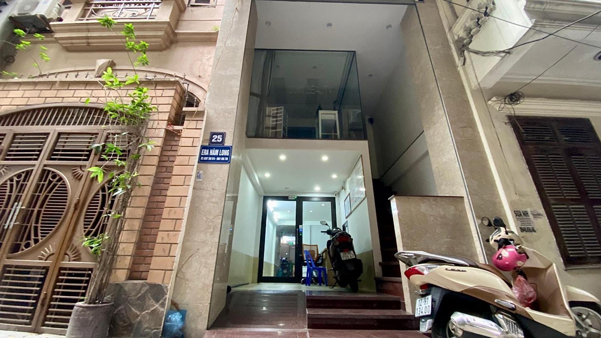 Era Apartment Ham Long Hanoi Eksteriør bilde