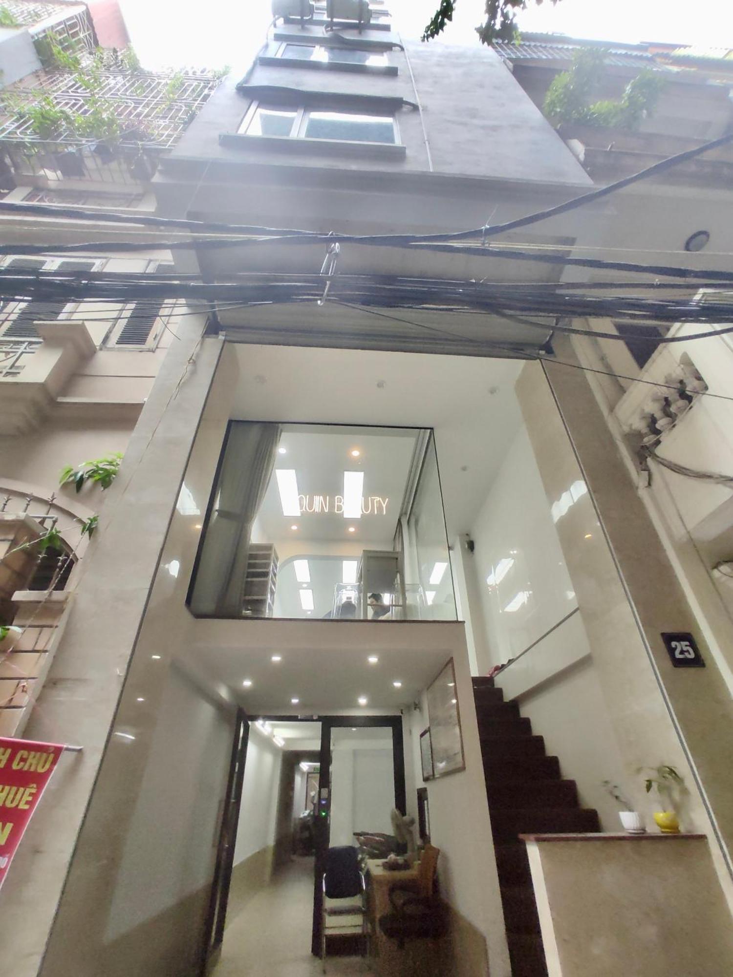 Era Apartment Ham Long Hanoi Eksteriør bilde