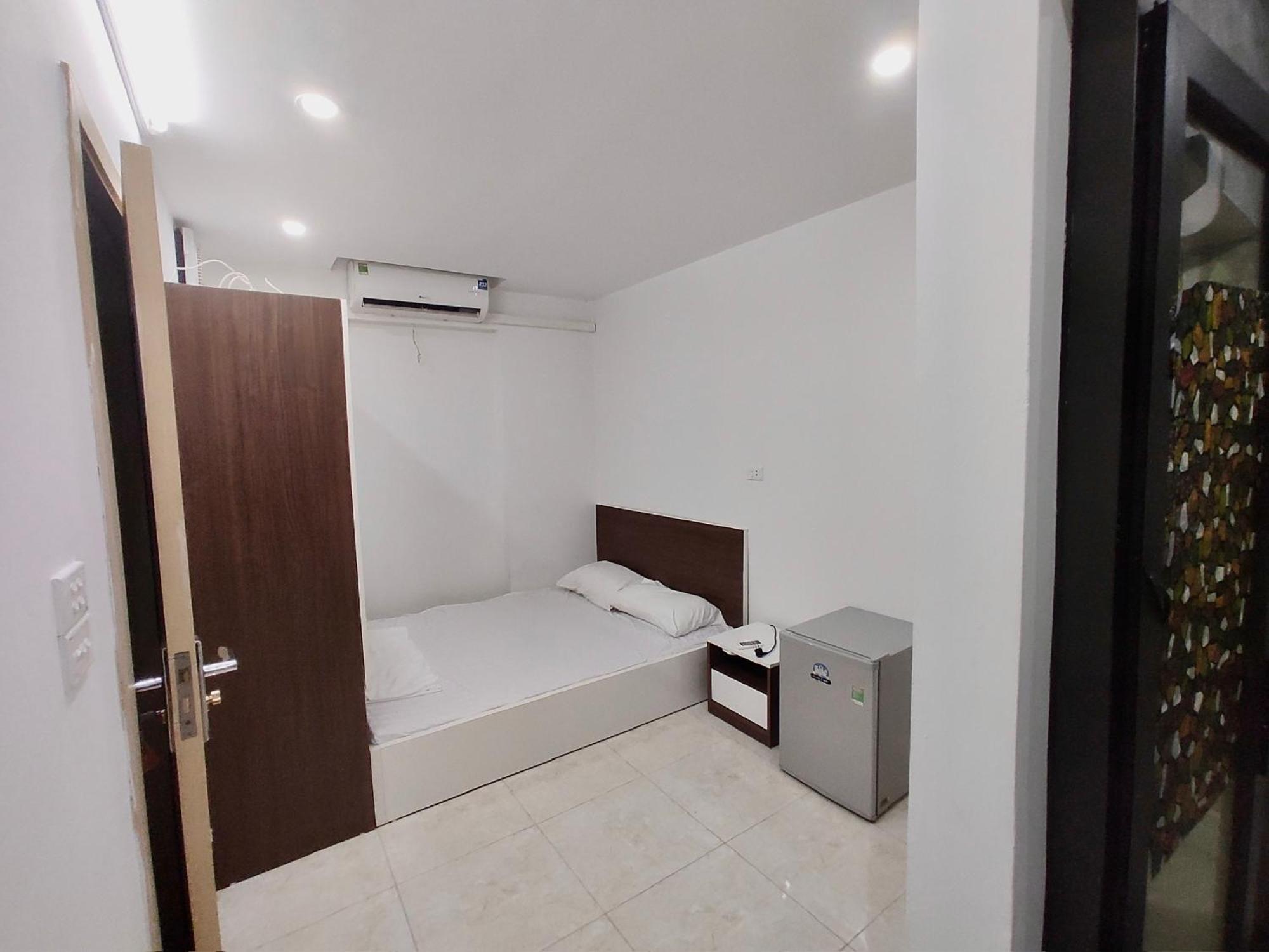 Era Apartment Ham Long Hanoi Eksteriør bilde